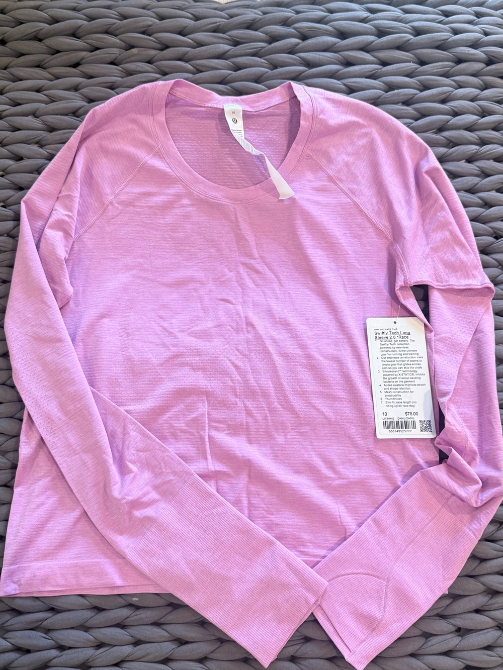 Lululemon Swiftly Tech long sleeve. Race length. Size 10. Dahlia Mauve. NWT